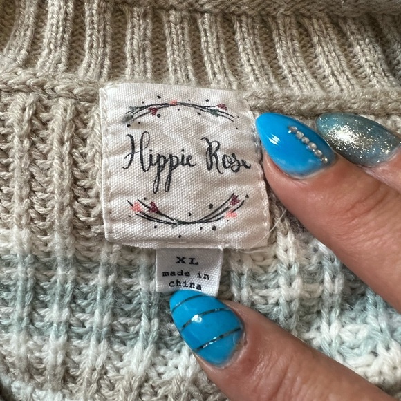 Hippie Rose Sweater - Picture 3 of 7